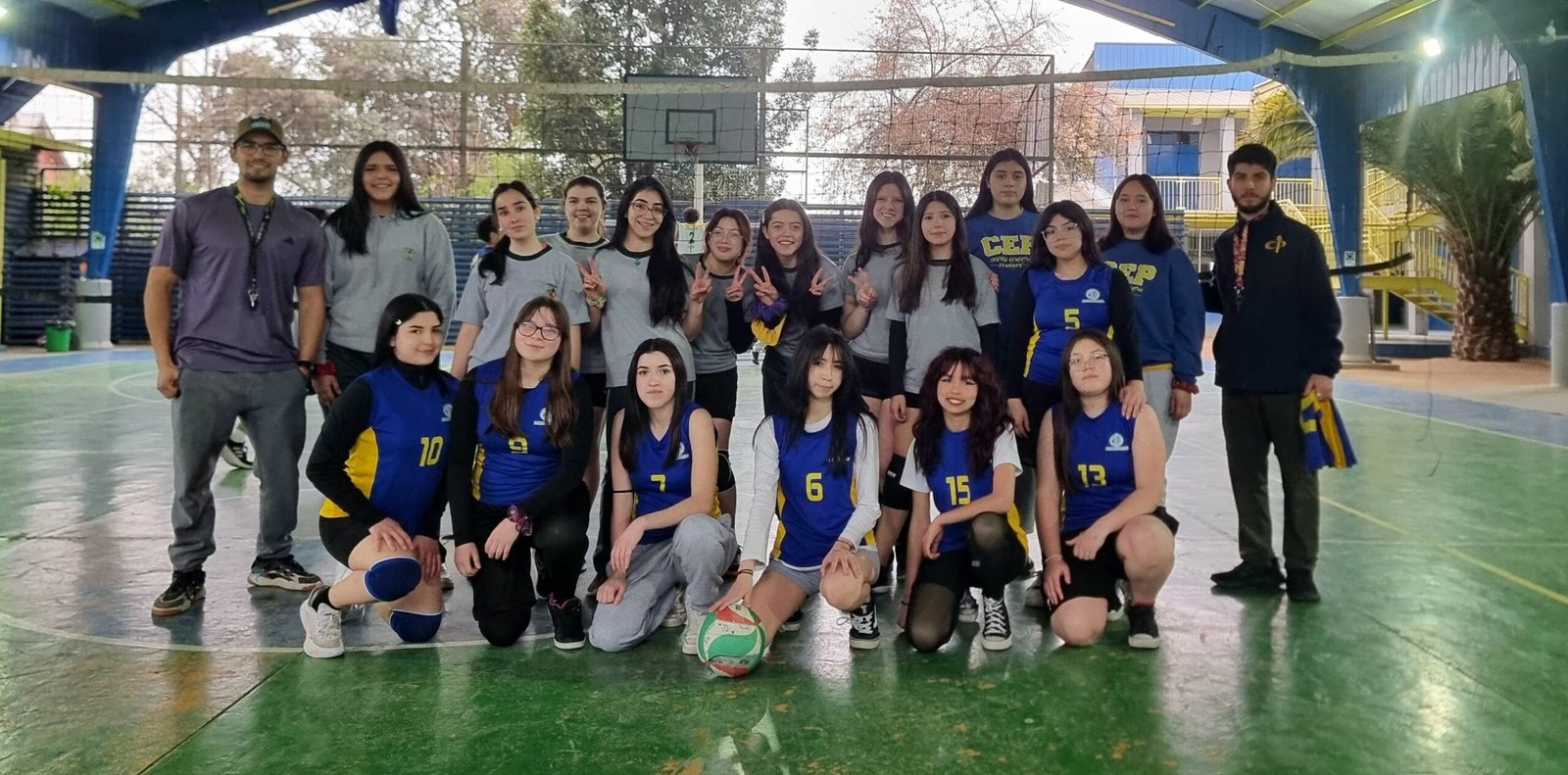 Entretenido amistoso de vóleibol ante Centro Educacional Vygotsky